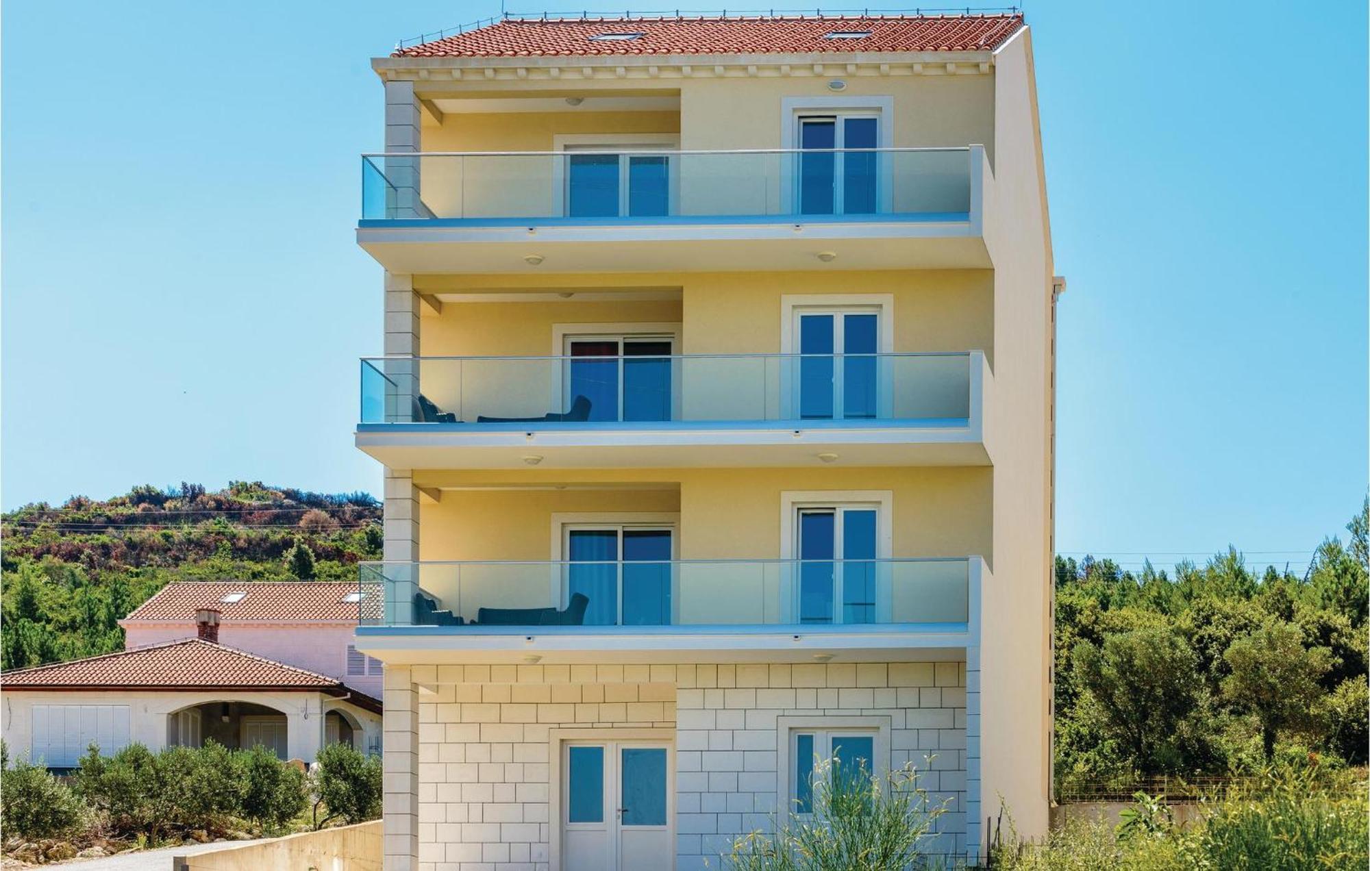 Amazing Apartment In Cavtat With House Sea View Eksteriør bilde